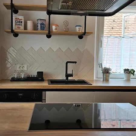 Apartment Riva In Old Town By The Cobblers' Bridge *