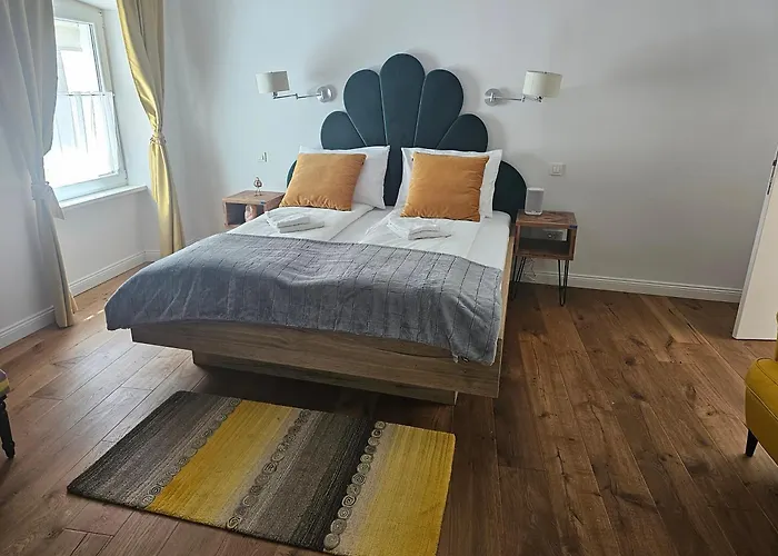 Riva In Old Town By The Cobblers' Bridge Apartamento