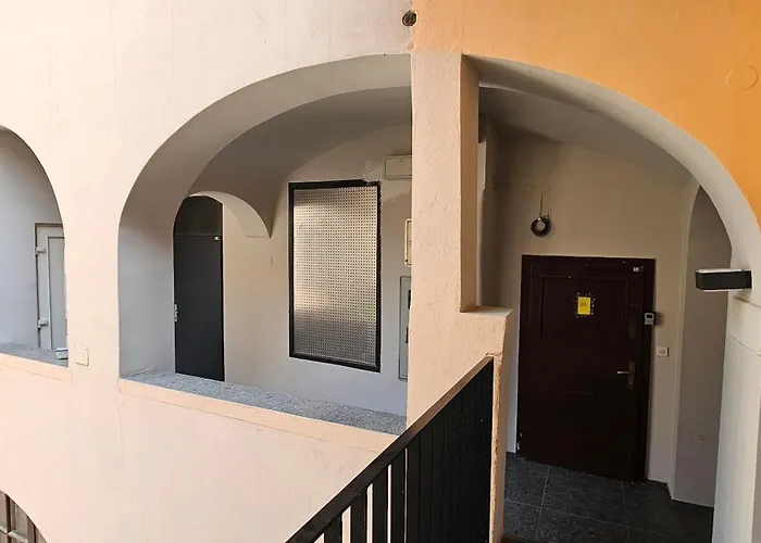 Riva In Old Town By The Cobblers' Bridge Apartamento